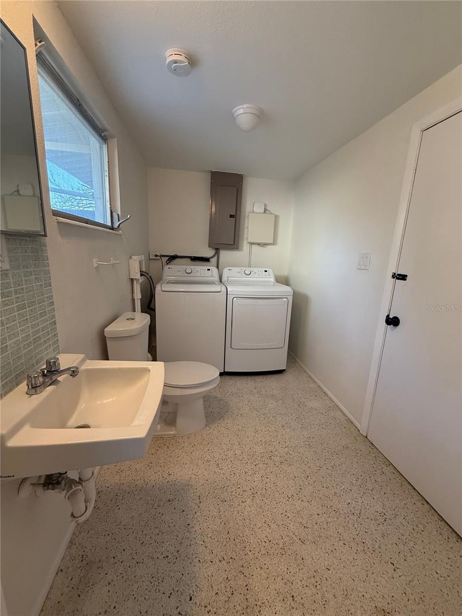 GROVE CITY TERRACE - Residential Lease