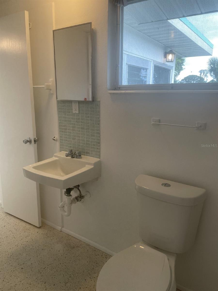 GROVE CITY TERRACE - Residential Lease