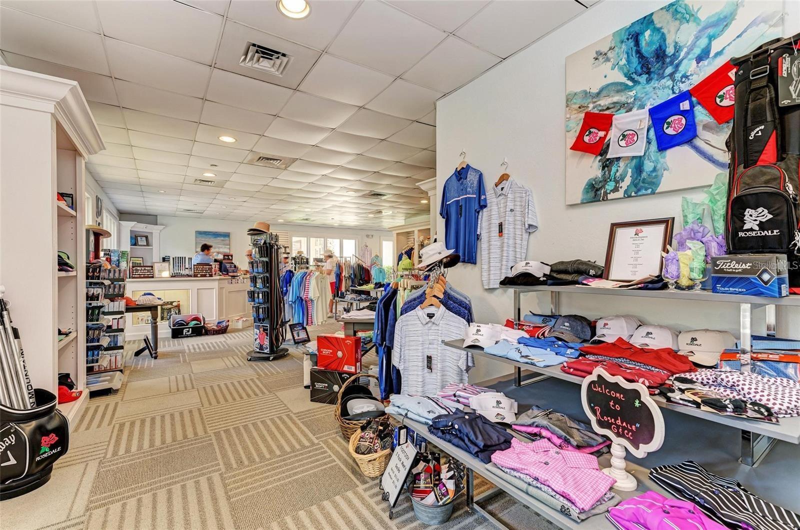 ROSEDALE 8 WESTBURY LAKES - Residential