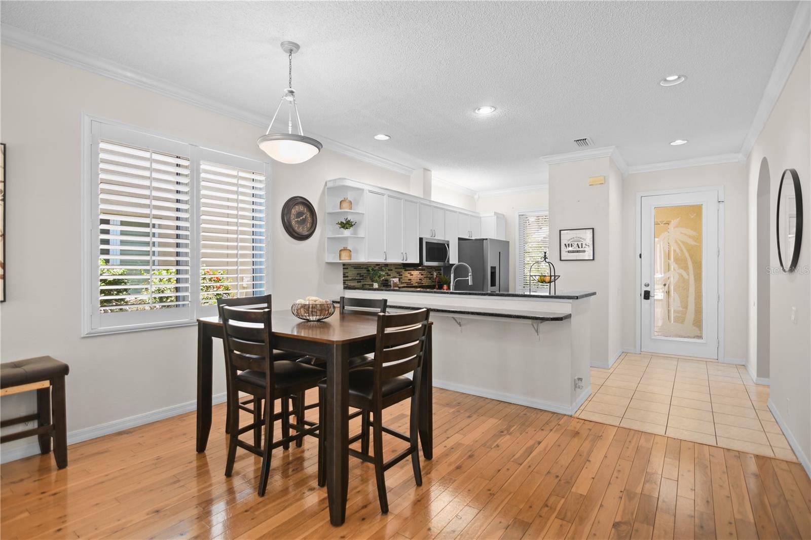 ROSEDALE 8 WESTBURY LAKES - Residential