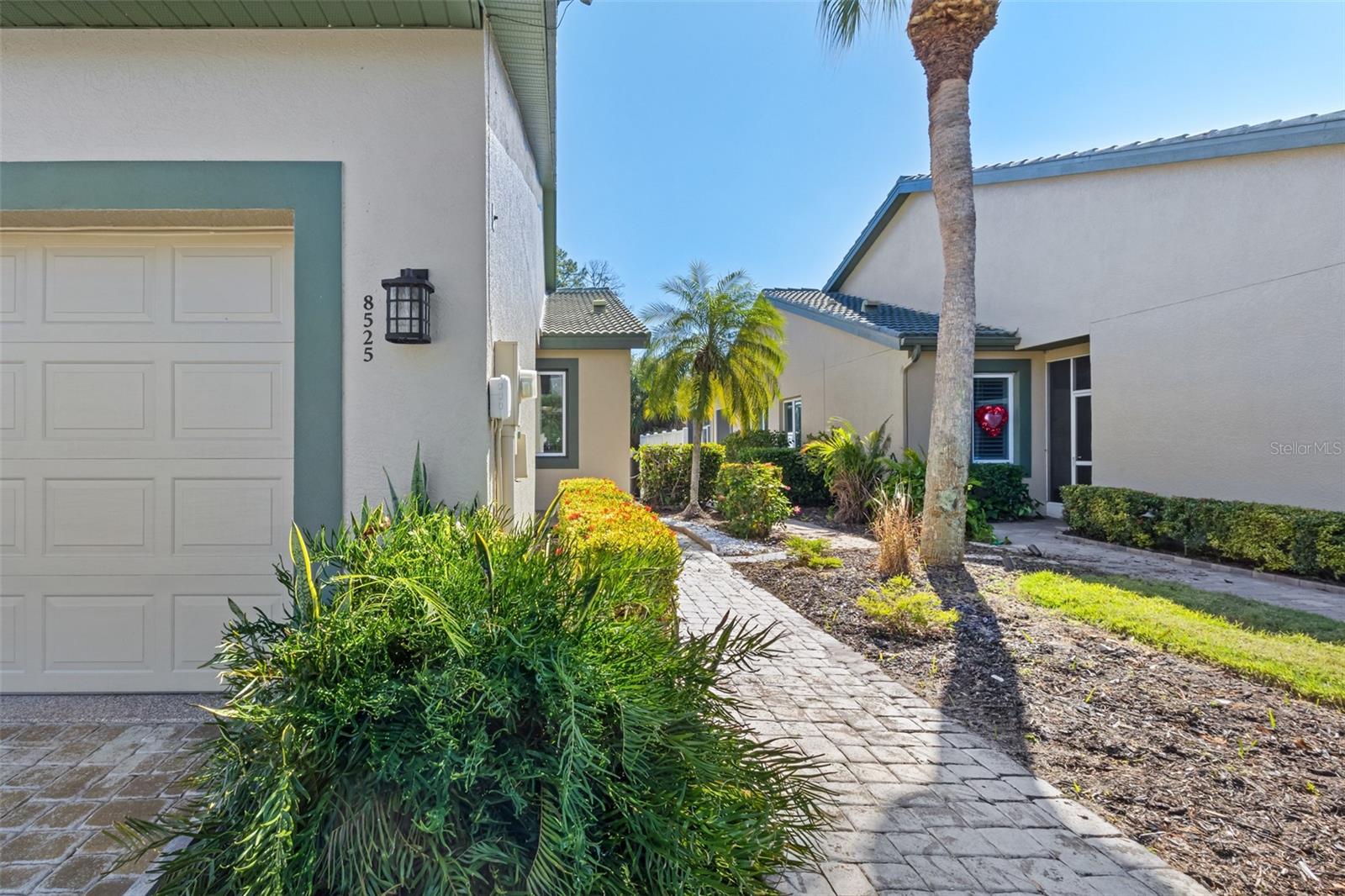 ROSEDALE 8 WESTBURY LAKES - Residential