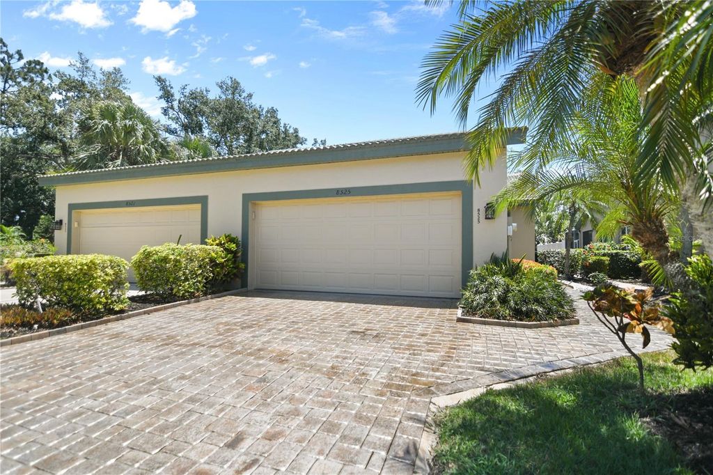 Photo of 8525 54th Avenue Circle E, Bradenton, FL 34211 (MLS # A4671968)