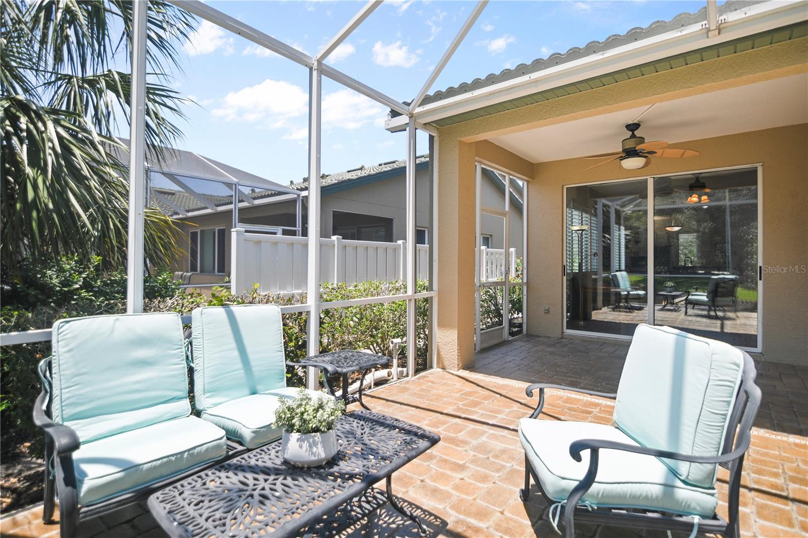 ROSEDALE 8 WESTBURY LAKES - Residential