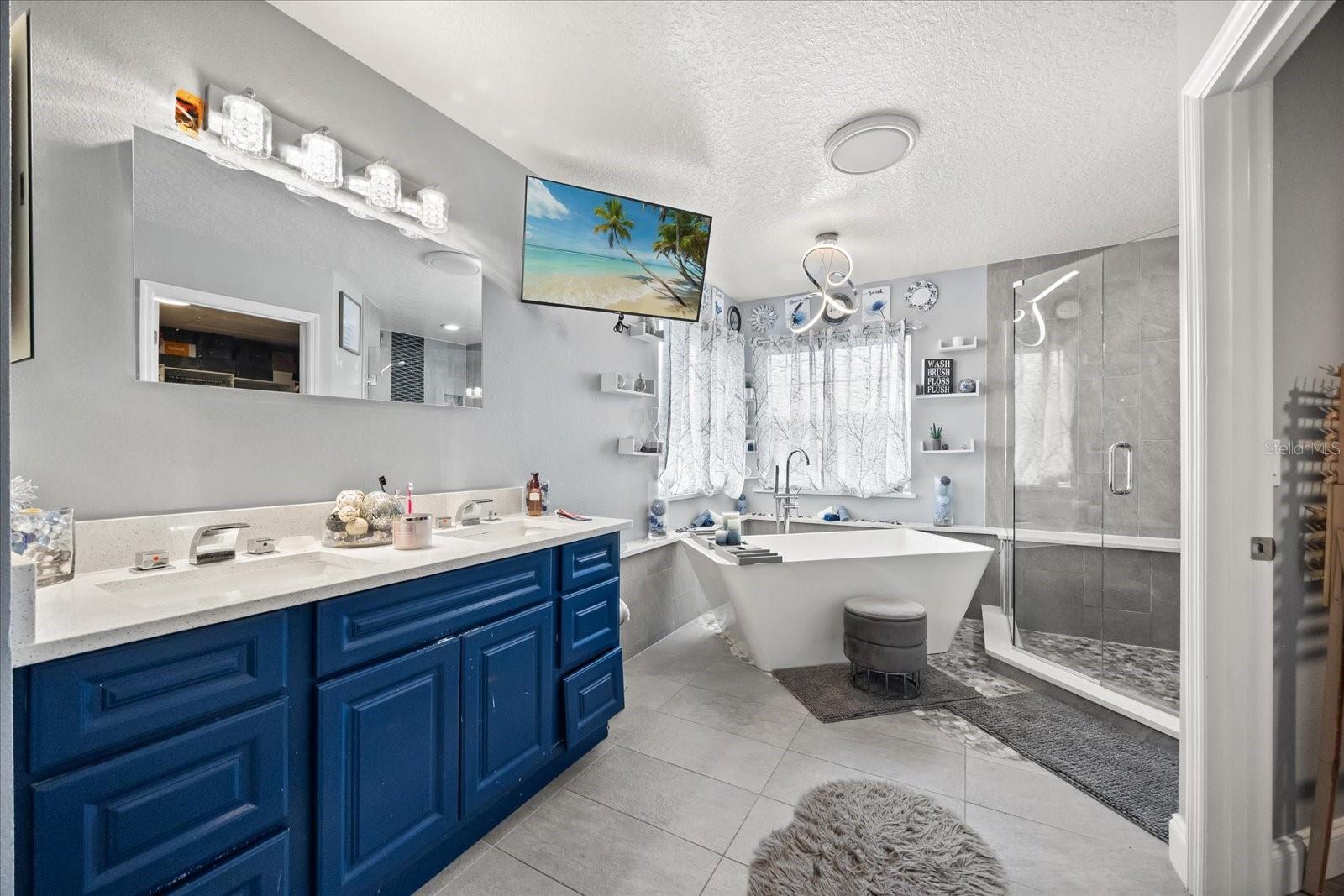 SHINGLE CRK RESRV AT OAKS - Residential