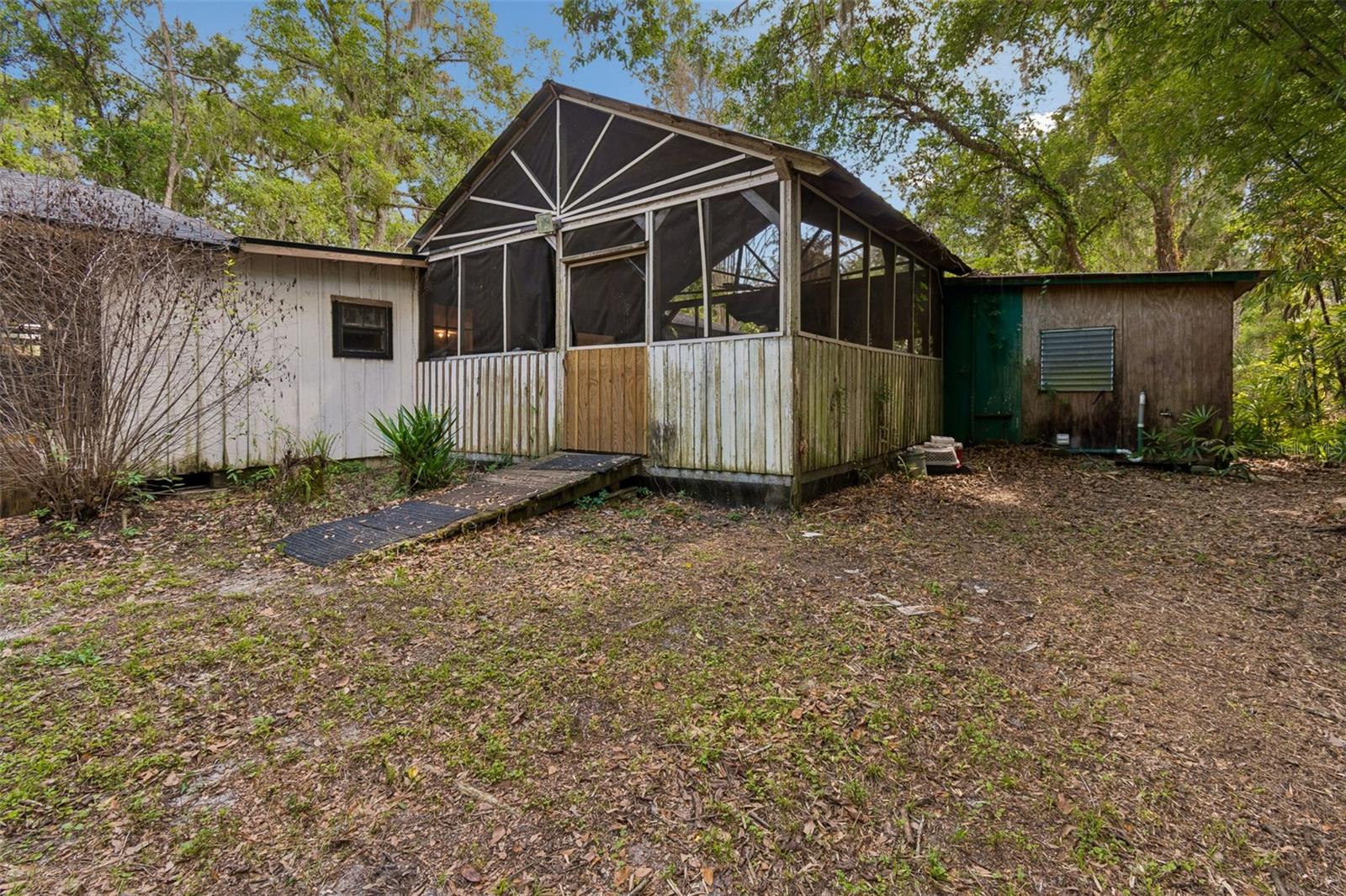 UNPLATTED - Residential