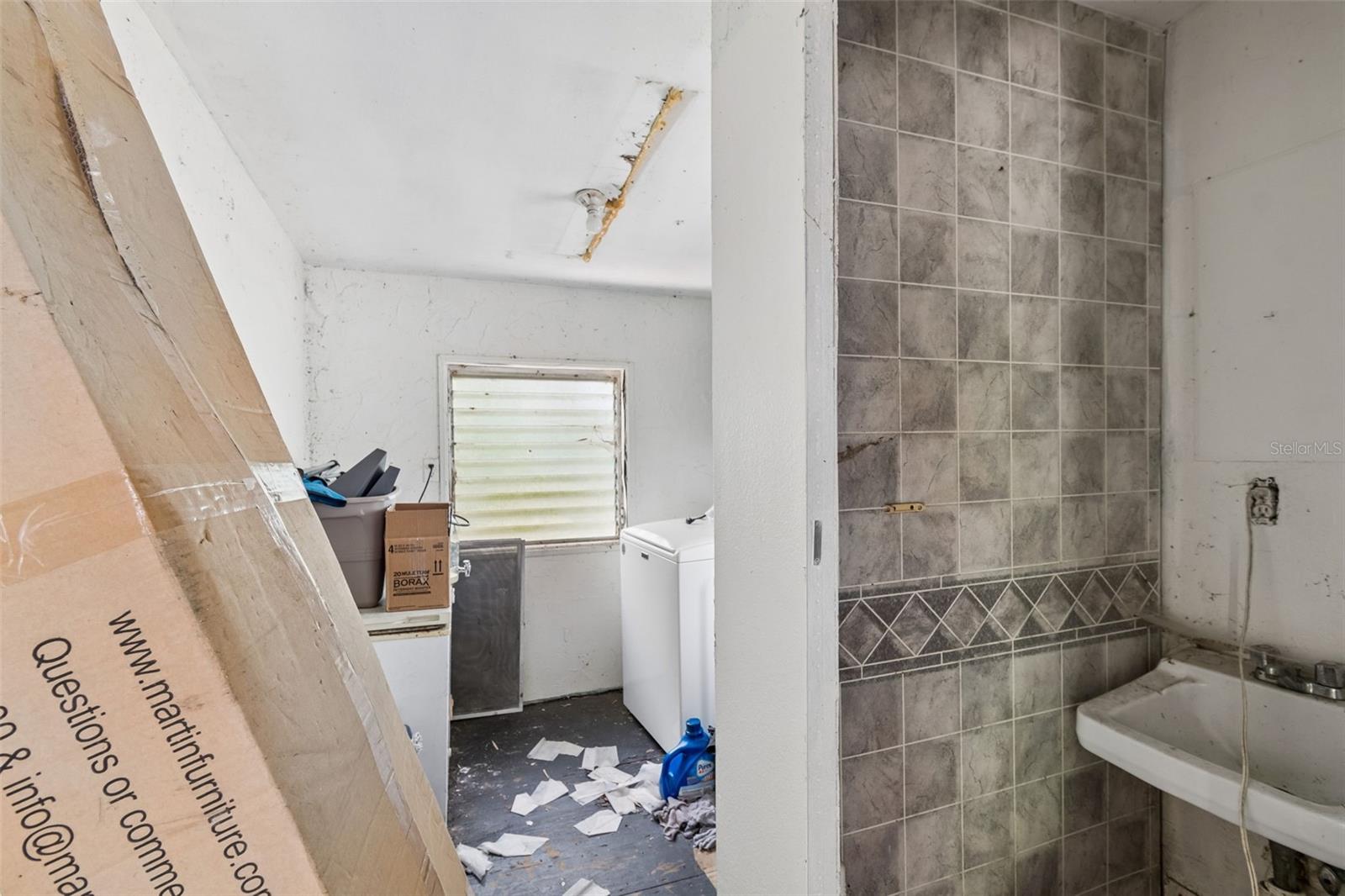 UNPLATTED - Residential