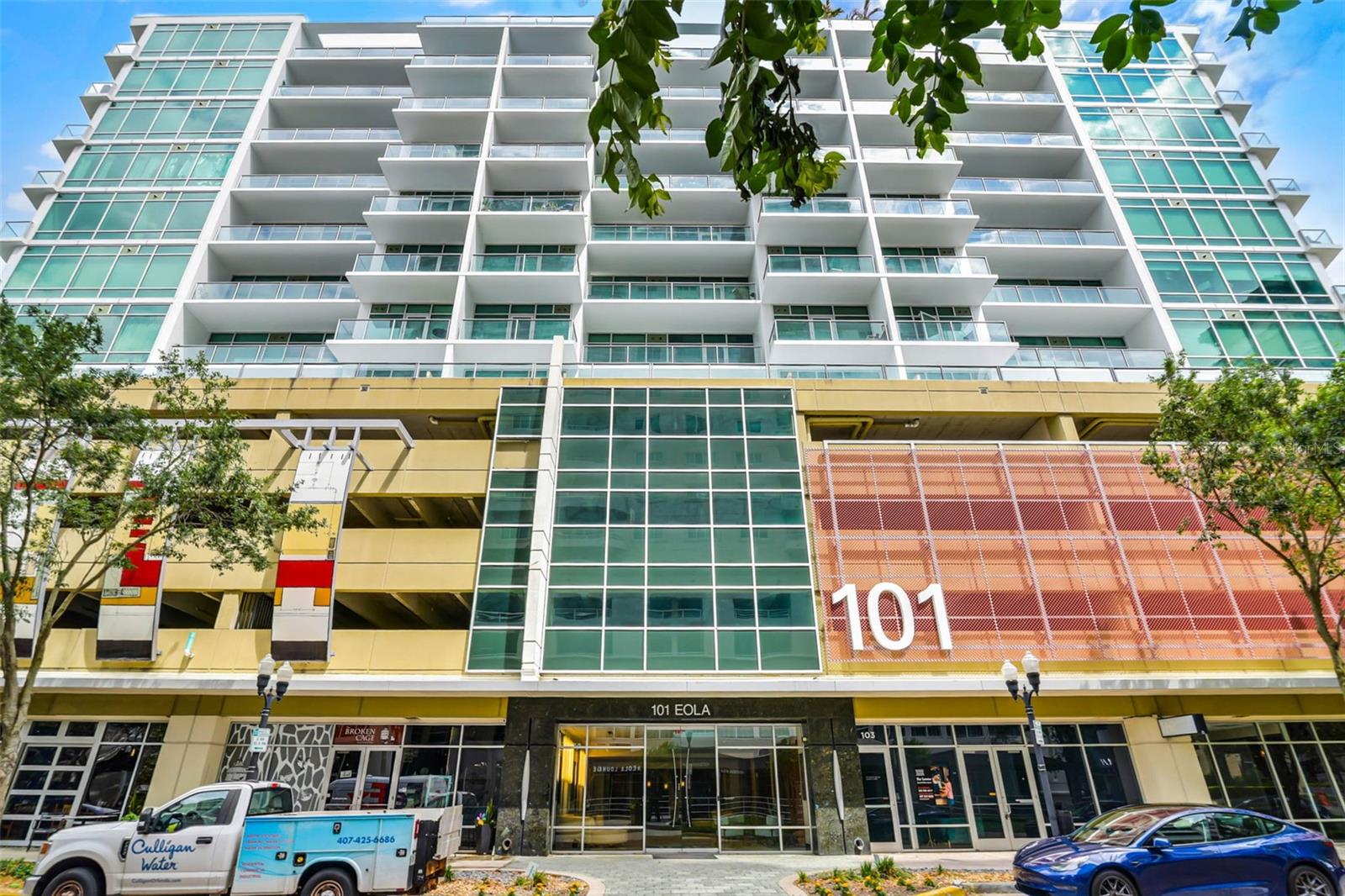 101 S EOLA DRIVE 1018
