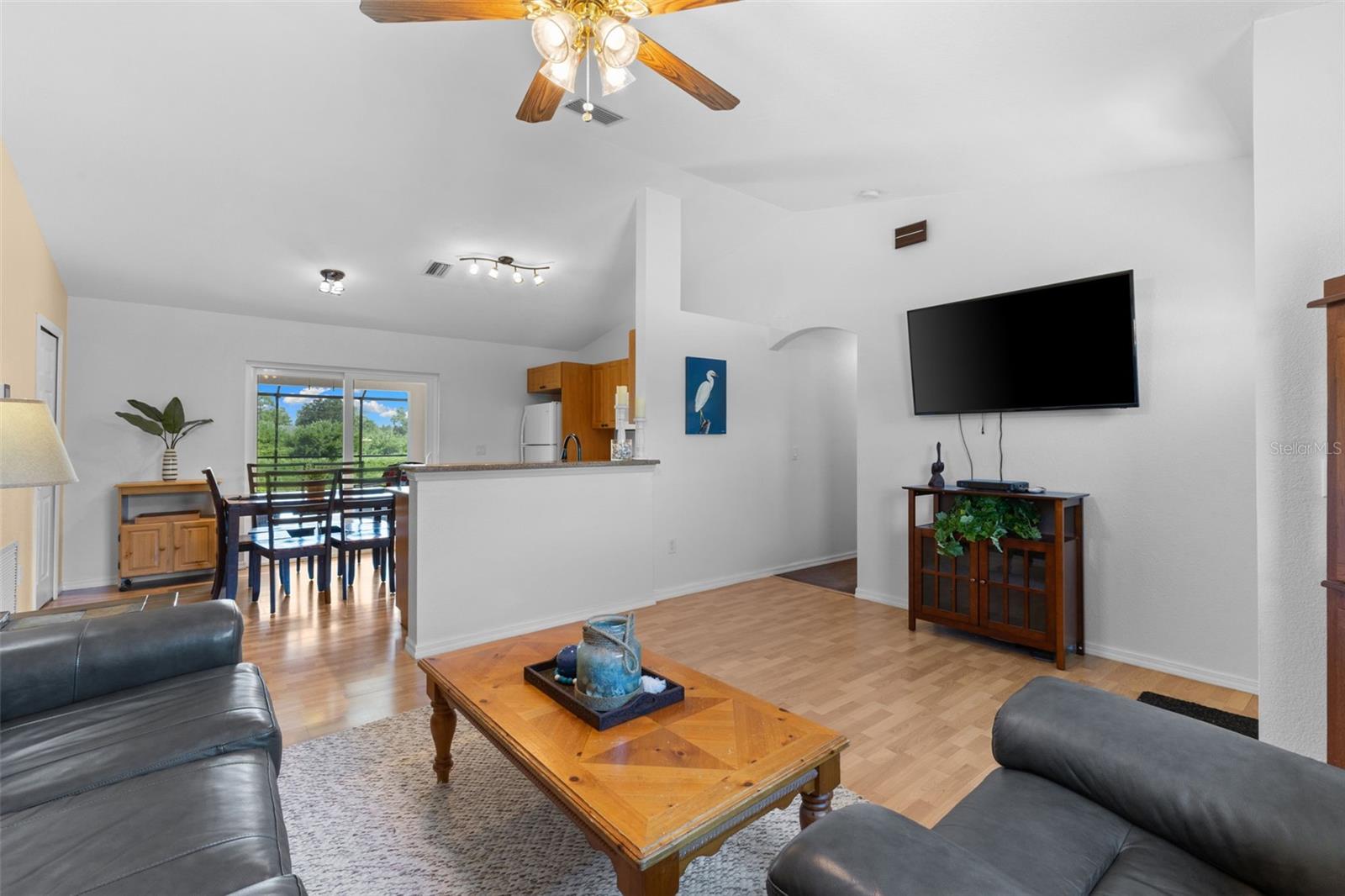7148 TOTEM AVENUE