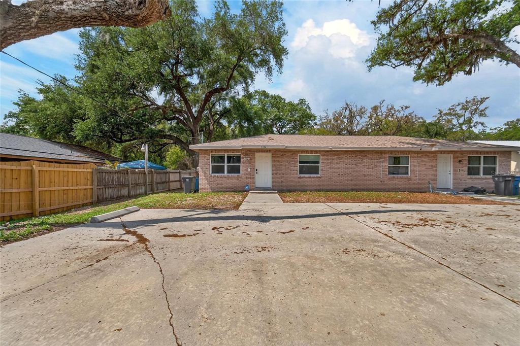 Photo of 5502 Peach Avenue, Seffner, FL 33584 (MLS # TB8488839)