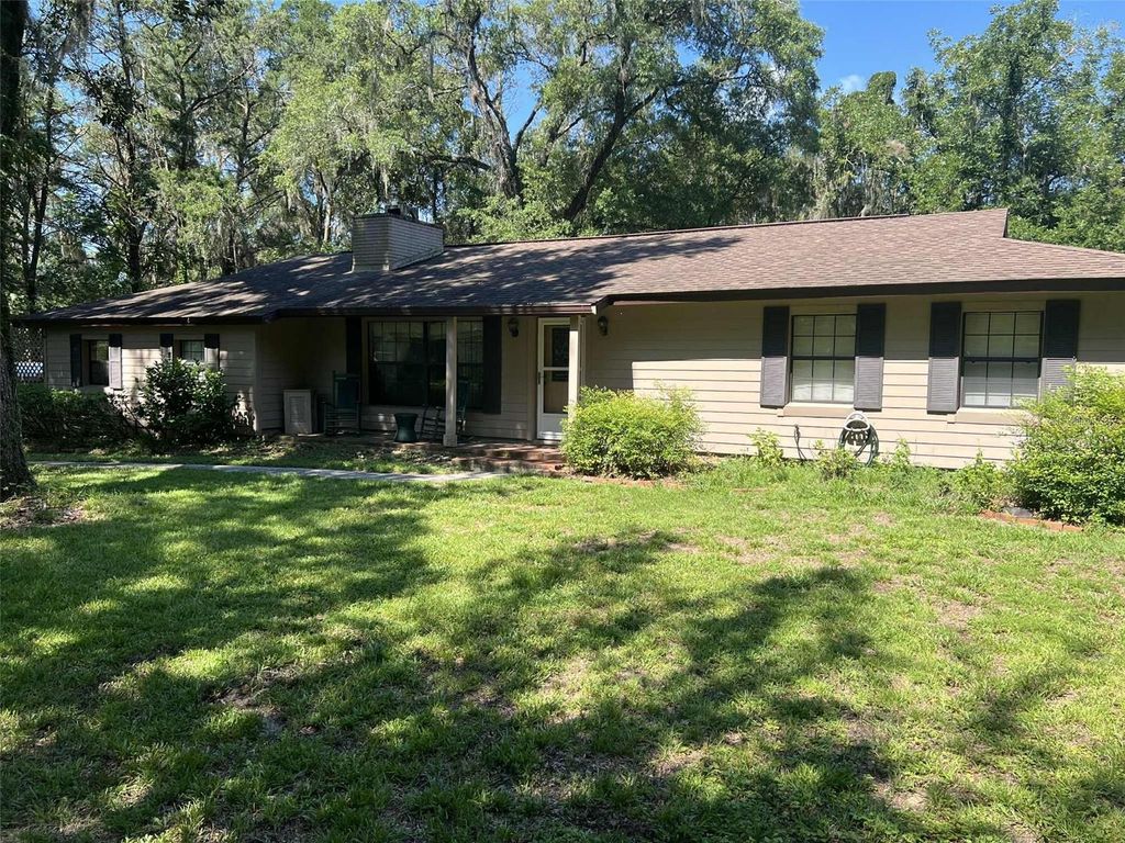 Photo of 7000 SW 3rd Avenue, Ocala, FL 34476 (MLS # OM709943)