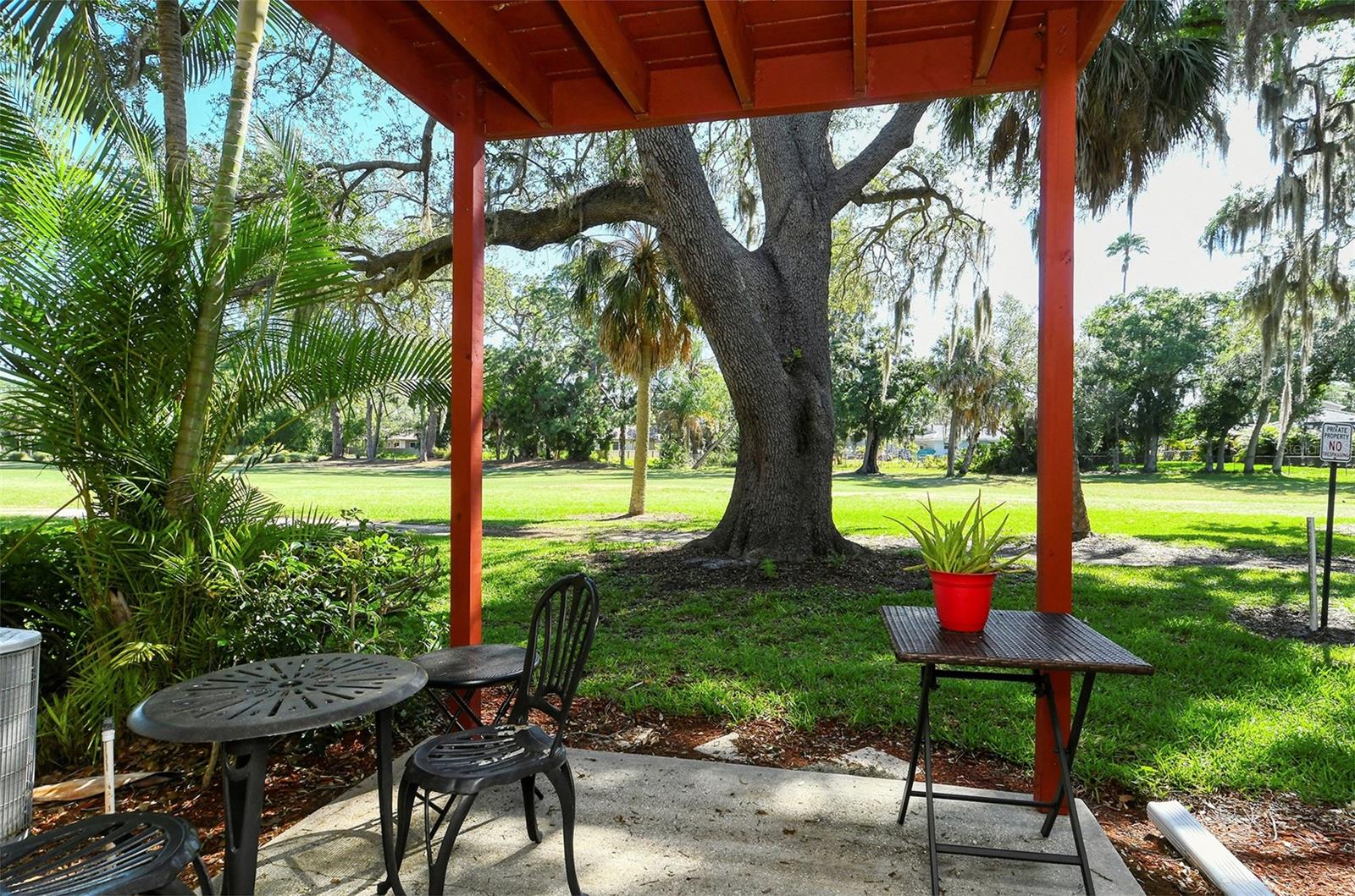 VISTAS ON BENEVA - Residential Lease