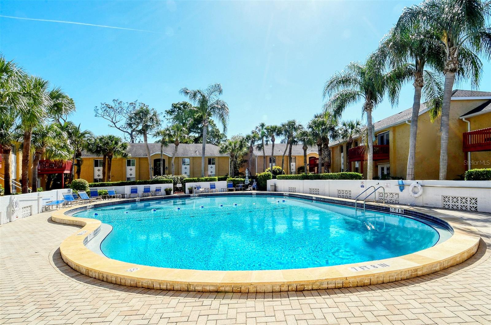 VISTAS ON BENEVA - Residential Lease