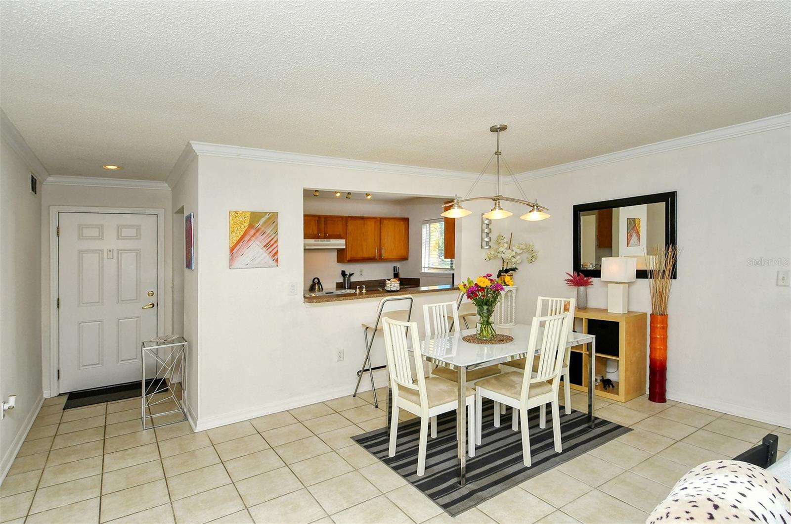 VISTAS ON BENEVA - Residential Lease