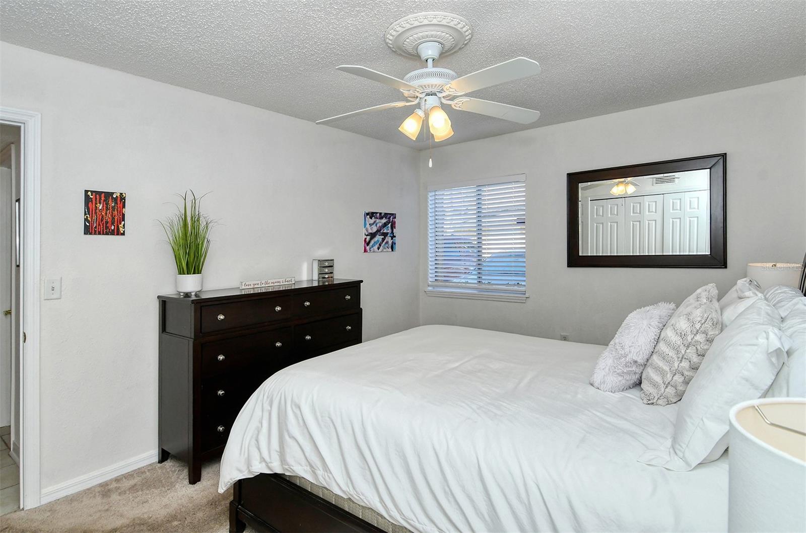 VISTAS ON BENEVA - Residential Lease