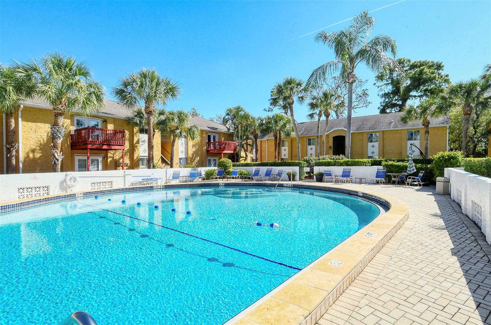 VISTAS ON BENEVA - Residential Lease