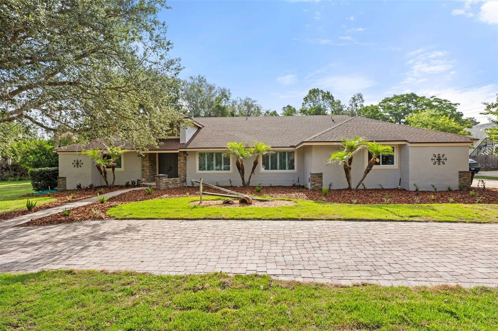 Photo of 5321 Foxshire Court, Orlando, FL 32819 (MLS # O6409096)