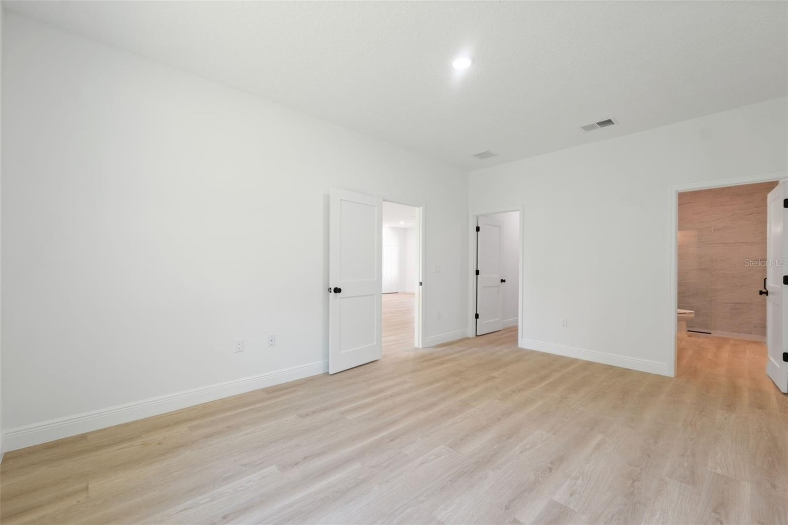 MARION OAKS UN 03 - Residential