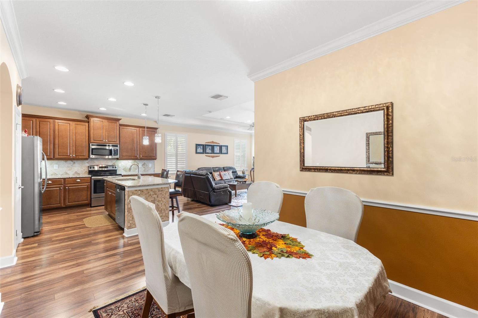 OAKLEY GREEN CONDO - Residential