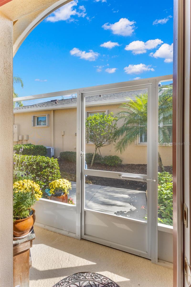 OAKLEY GREEN CONDO - Residential