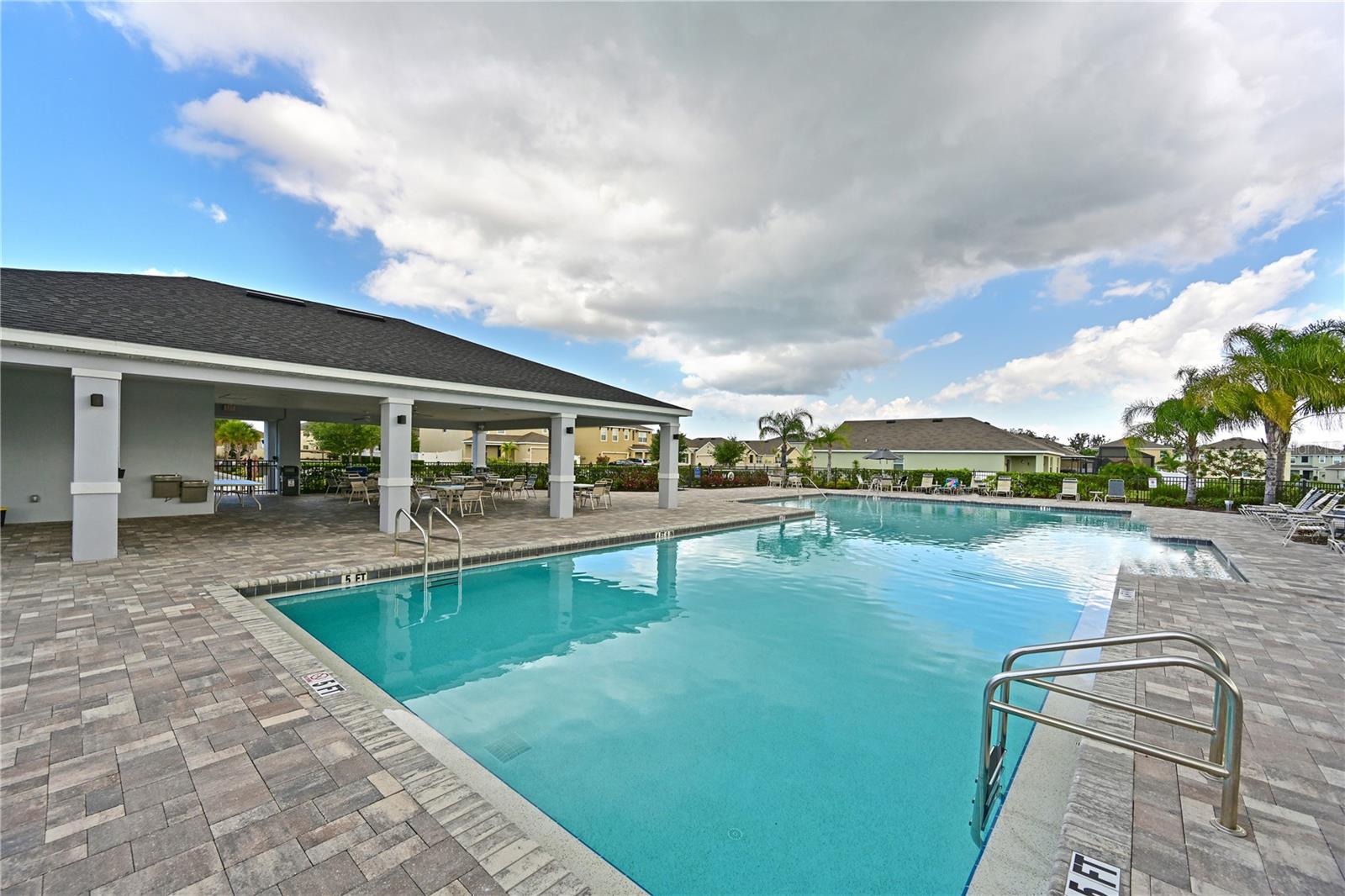 SILVERSTONE SOUTH - Residential