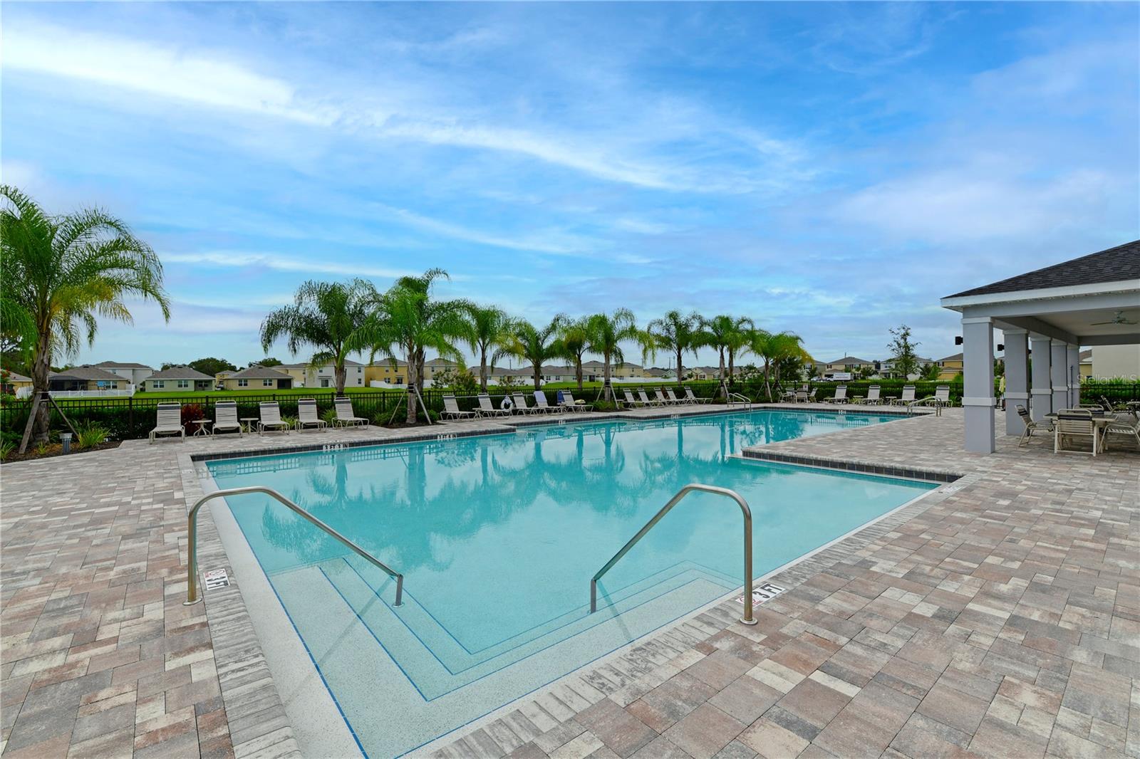 SILVERSTONE SOUTH - Residential