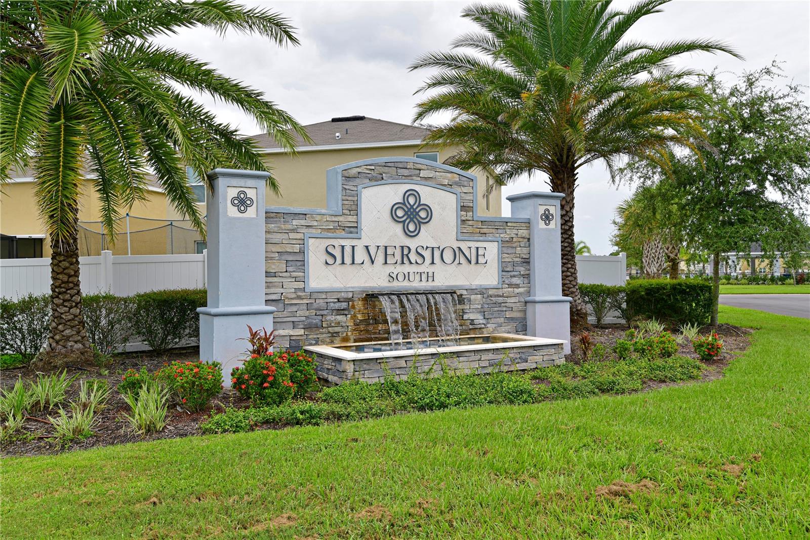 SILVERSTONE SOUTH - Residential