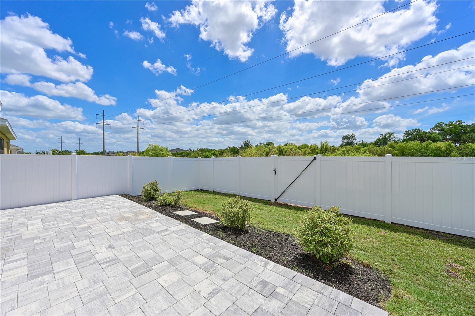 SILVERSTONE SOUTH - Residential