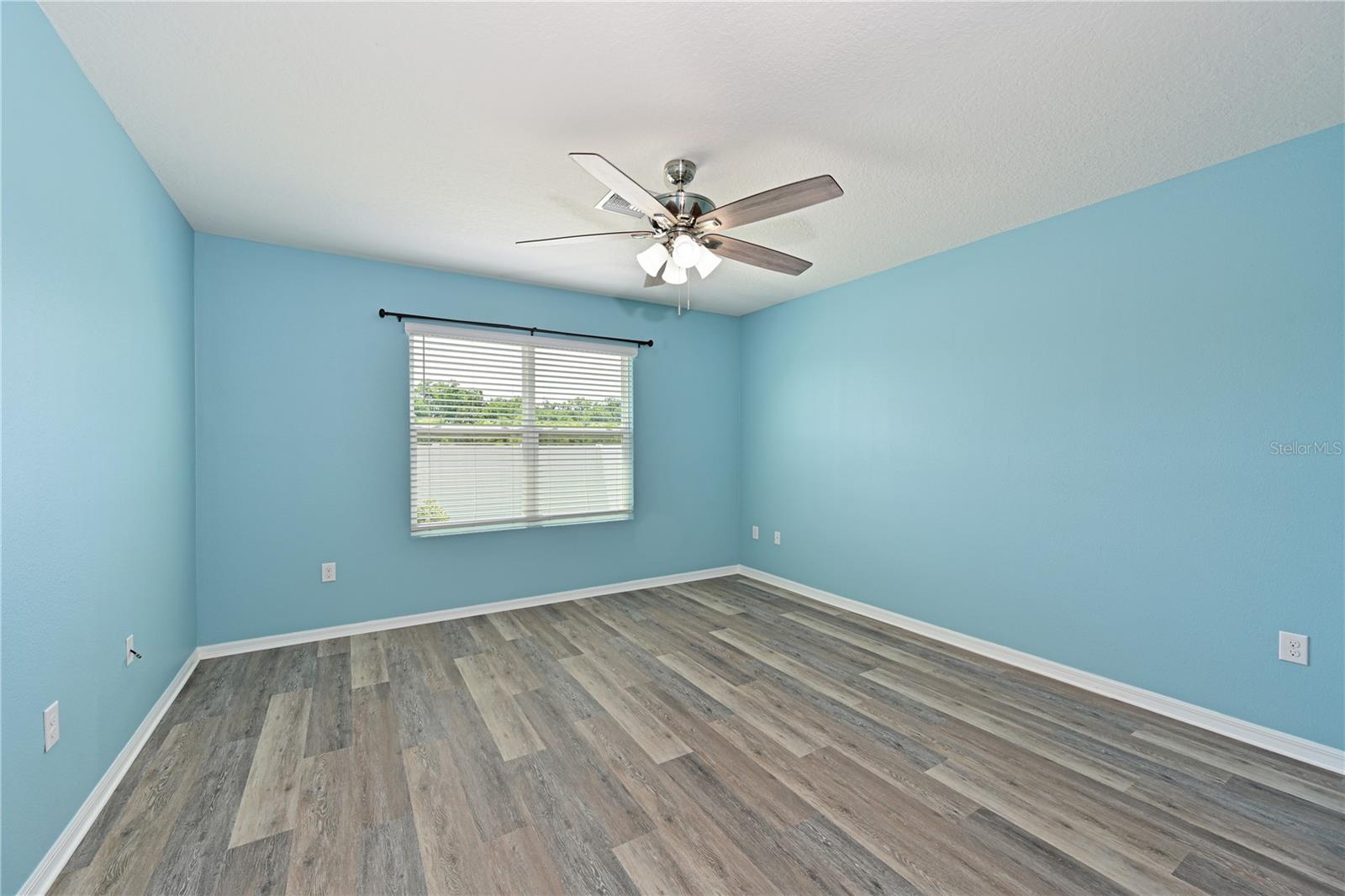 SILVERSTONE SOUTH - Residential