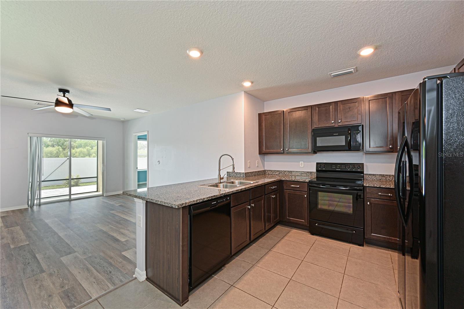 SILVERSTONE SOUTH - Residential