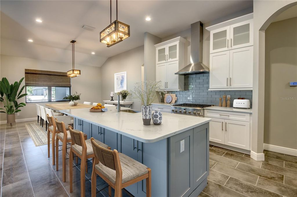 Photo of 2733 SW 25th Street, Cape Coral, FL 33914 (MLS # O6359232)