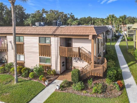 A home in DELAND