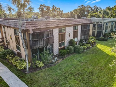 A home in DELAND