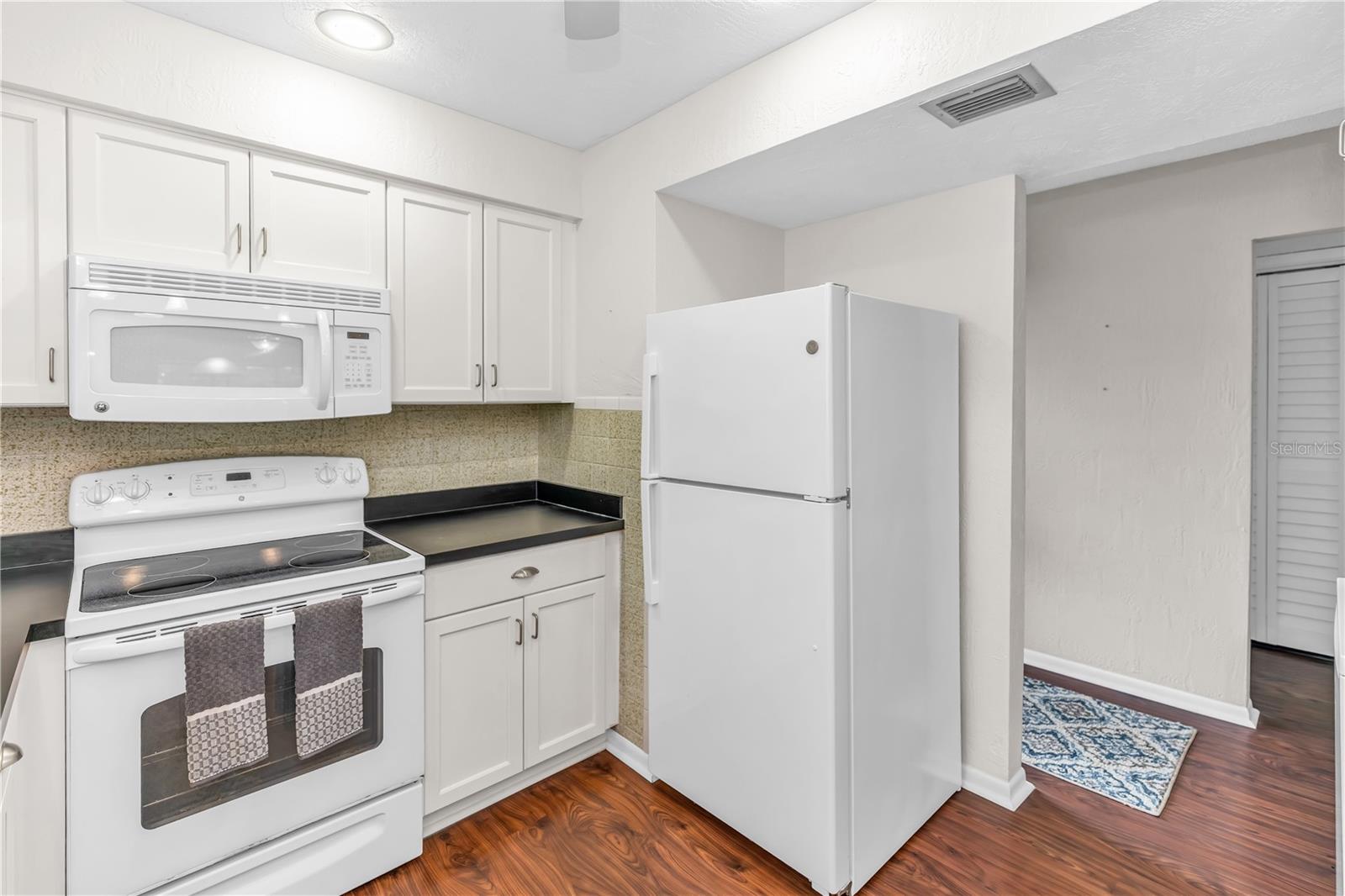 FOUR SEASONS DELAND PH 01-02 - Residential