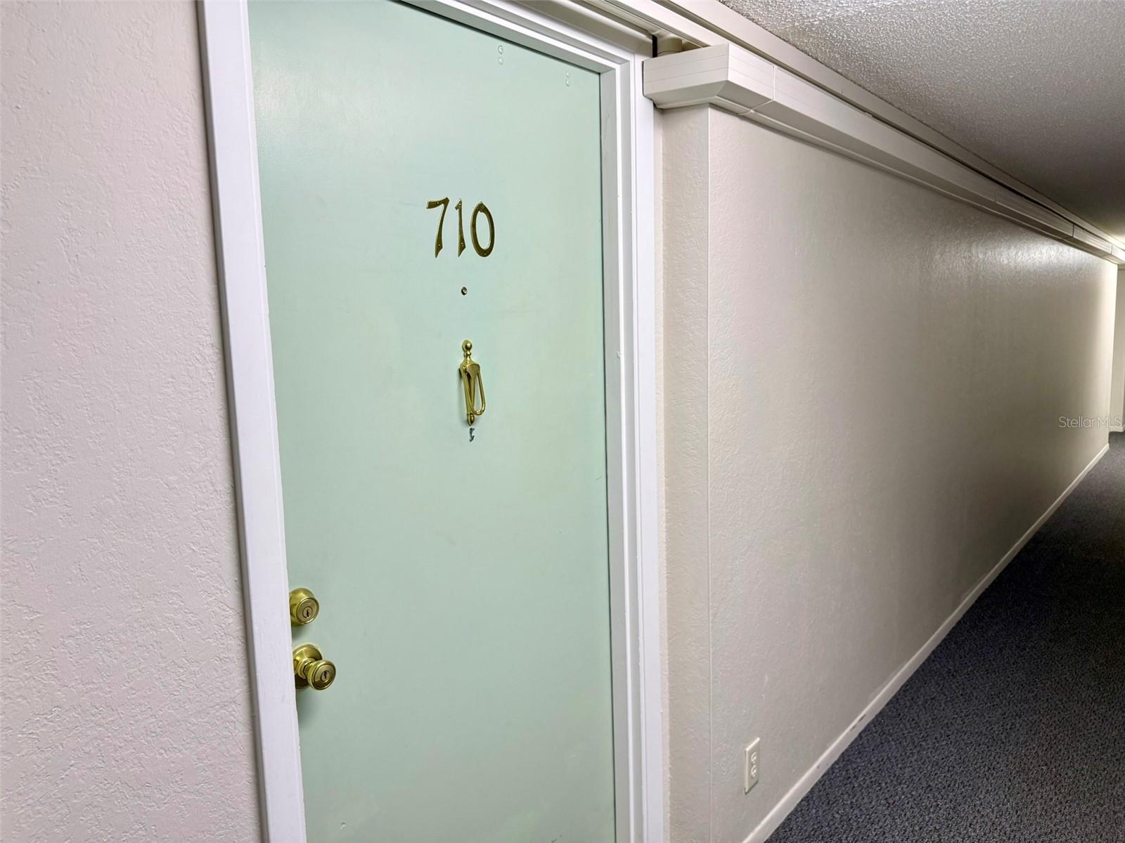 DOLPHIN COVE CLEARWATER - Residential Lease