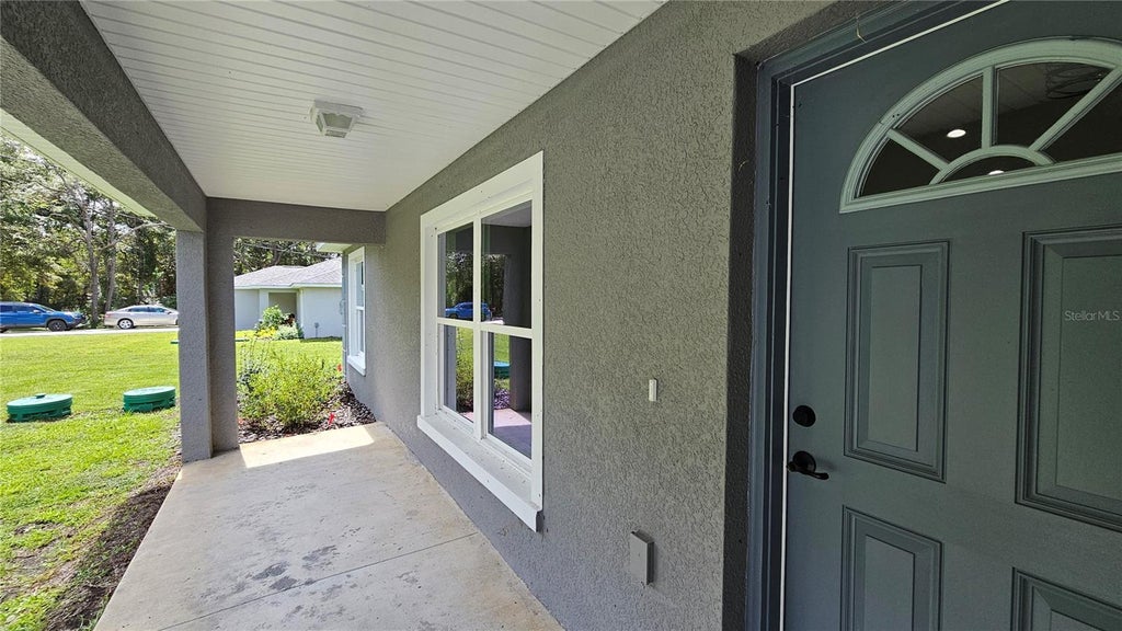 Photo of 6 Bay Pass Terrace, Ocklawaha, FL 32179 (MLS # G5118071)
