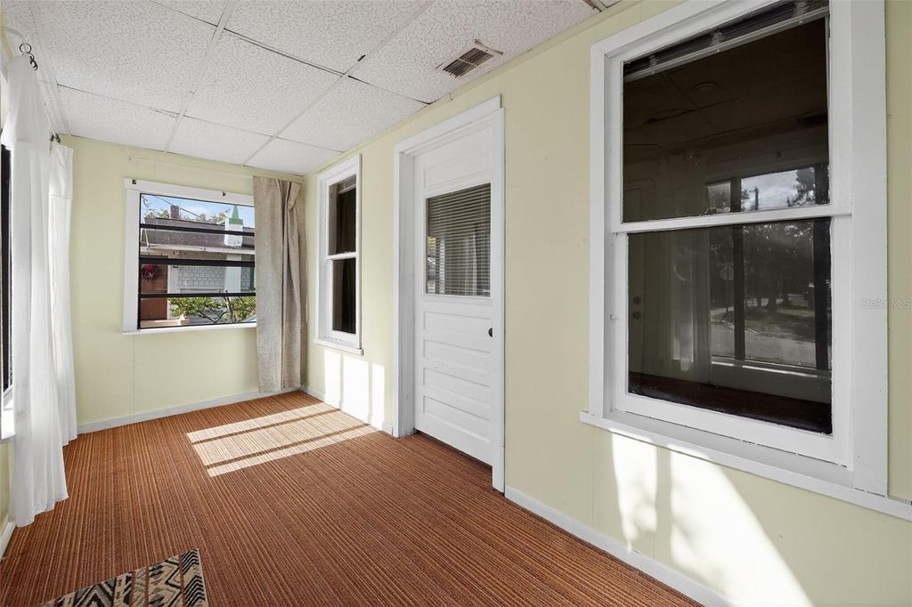 Photo of 146 Kingston Avenue, Daytona Beach, FL 32114 (MLS # V4946419)