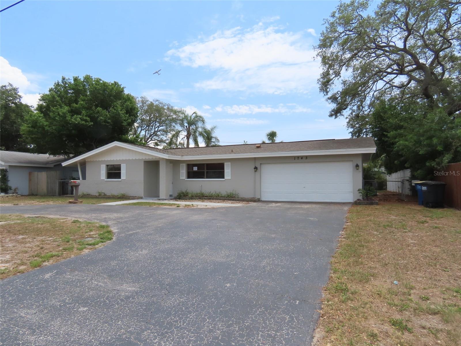 BLACKSHIRE ESTATES - Residential