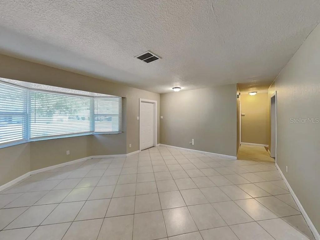 Photo of 122 Van Dyck Drive, Nokomis, FL 34275 (MLS # TB8520355)