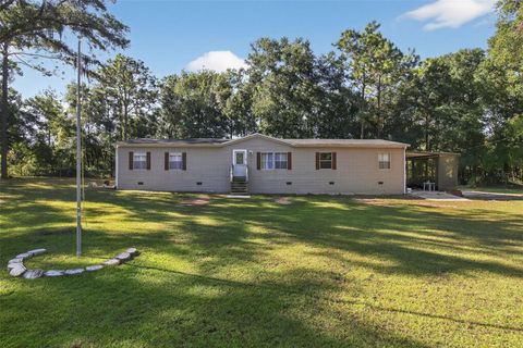 Photo of 10490 NE 120th Street, Archer, FL 32618 (MLS # FC312773)