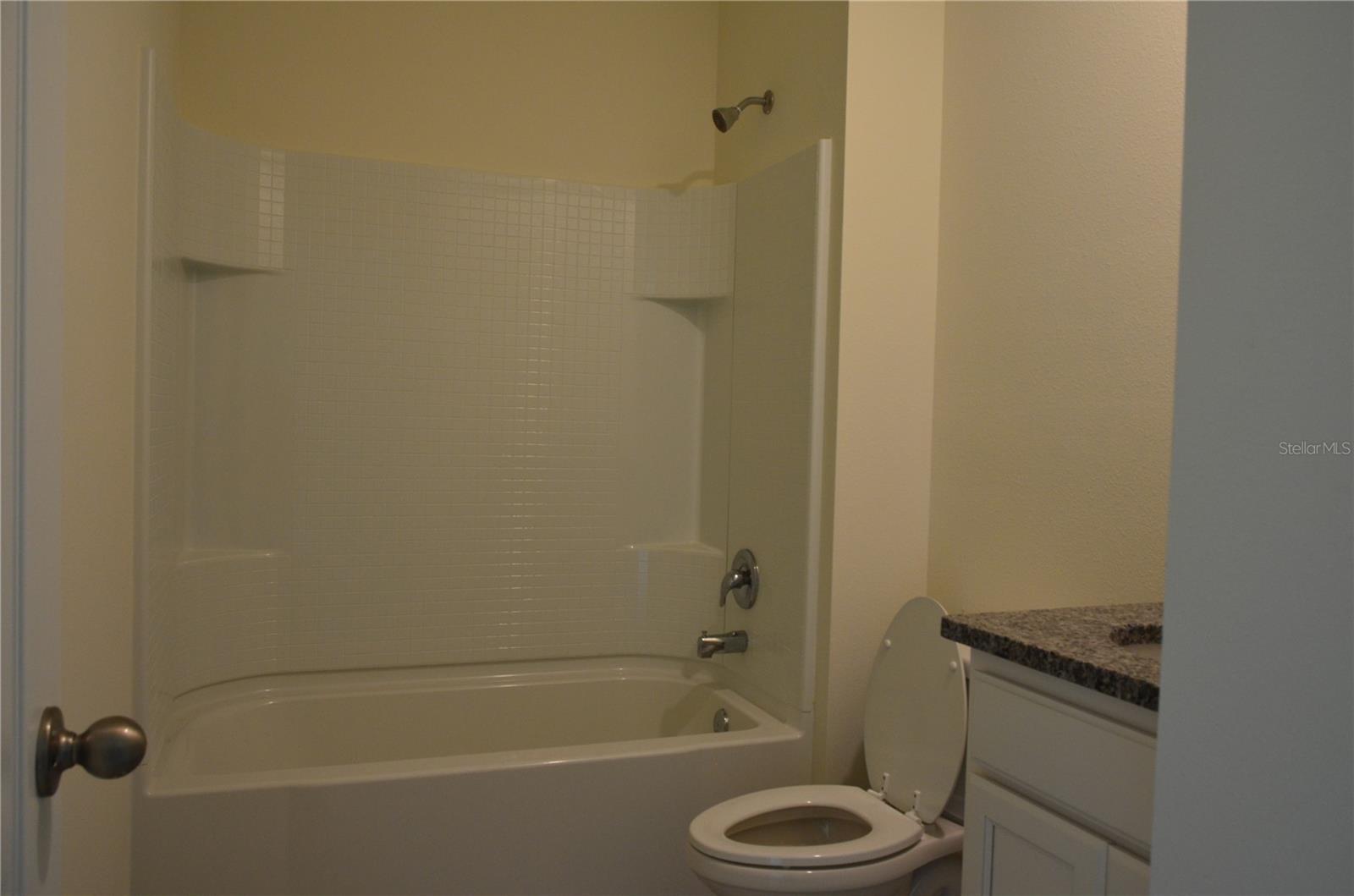 TIMBERWALAKE PH 1 - Residential Lease