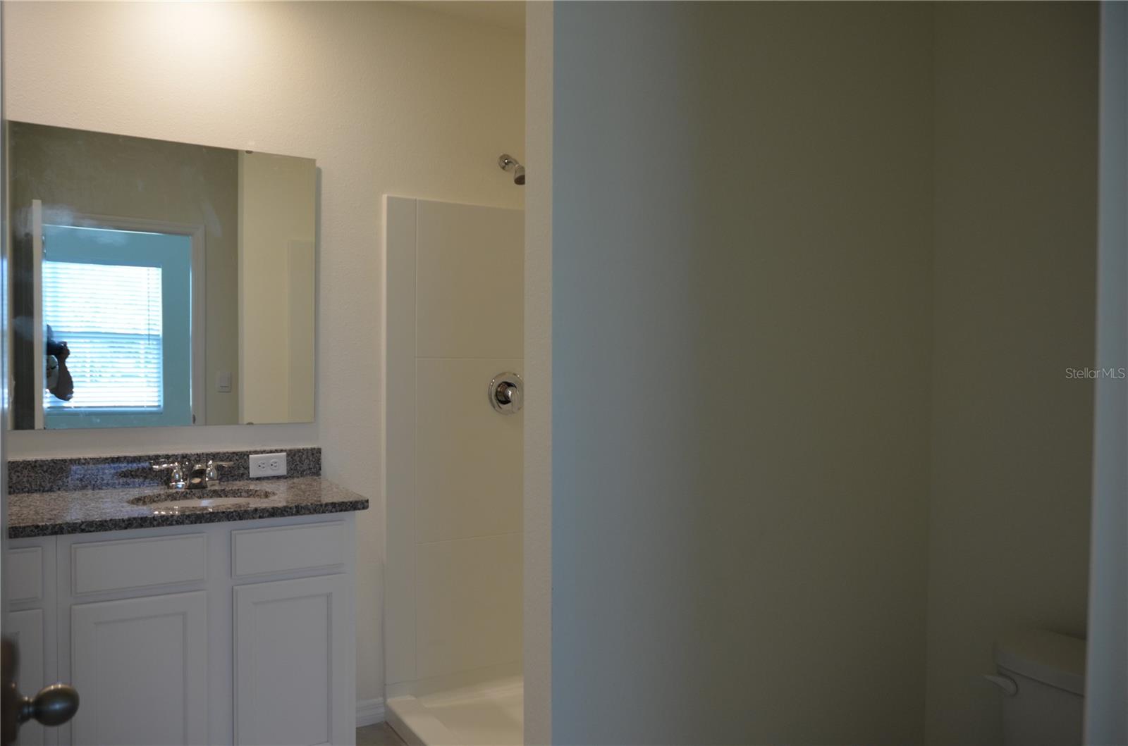 TIMBERWALAKE PH 1 - Residential Lease