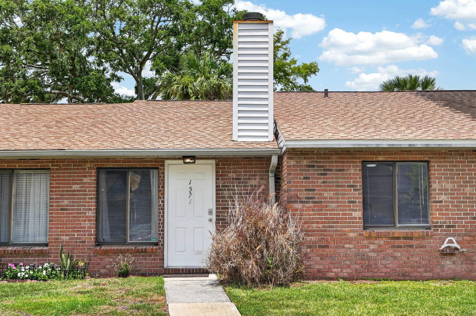 1571 HANCOCK LANE