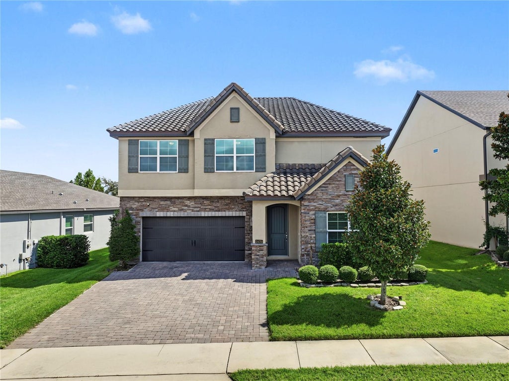Photo of 2470 Standing Rock Circle, Oakland, FL 34787 (MLS # O6443027)