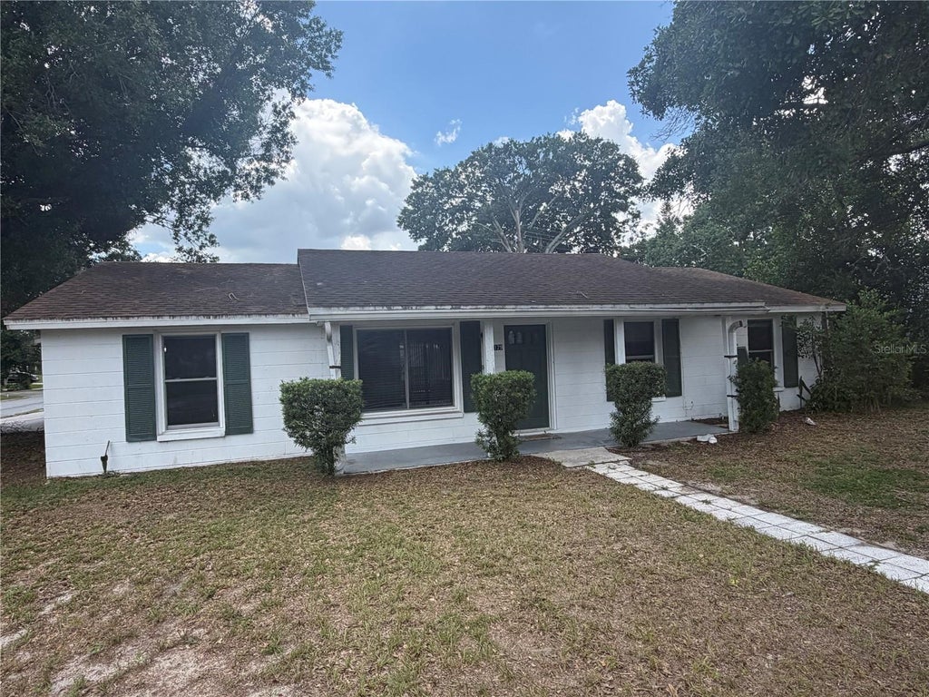 Photo of 2129 Dana Place, Lakeland, FL 33801 (MLS # TB8538170)