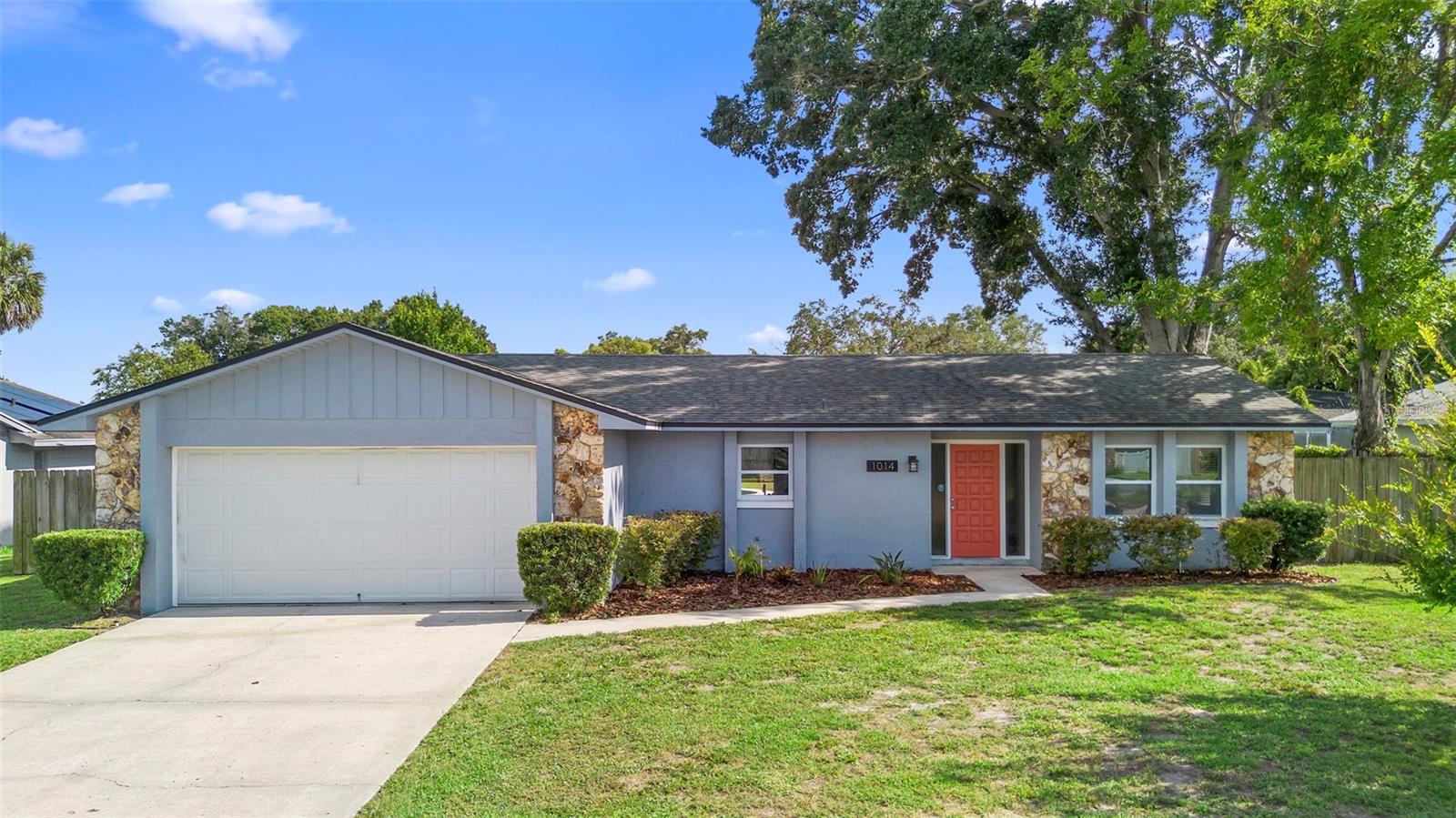 One or more photo(s) has been virtually staged. Welcome to your next home! This spacious 3BR/2BA split-plan pool home is located in the highly sought-after Lake Brantley School District and is perfect for comfortable family living. You'll love the granite countertops, porcelain tile throughout, and recent upgrades like a new roof (2021) and new water heater (2025).
Step outside to your own private pool, ideal for relaxing or entertaining. Enjoy the convenience of being walking distance to top-rated schools, local shops, and your favorite ice cream spot. Plus, you're just minutes from Sanlando Park and the Seminole Wekiva Trail—perfect for outdoor fun.
Only 35 minutes to Disney and Orlando International Airport (MCO), this home offers the perfect blend of location, lifestyle, and value. Don’t miss this move-in-ready gem!