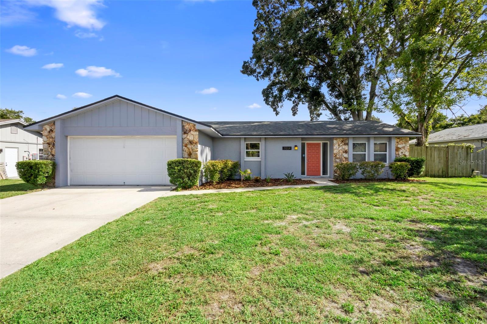 1014 WOODALL DRIVE
