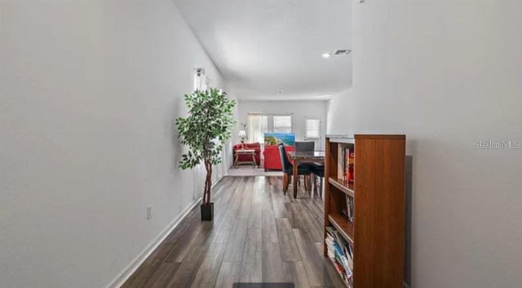 10448 LADYBUG COVE