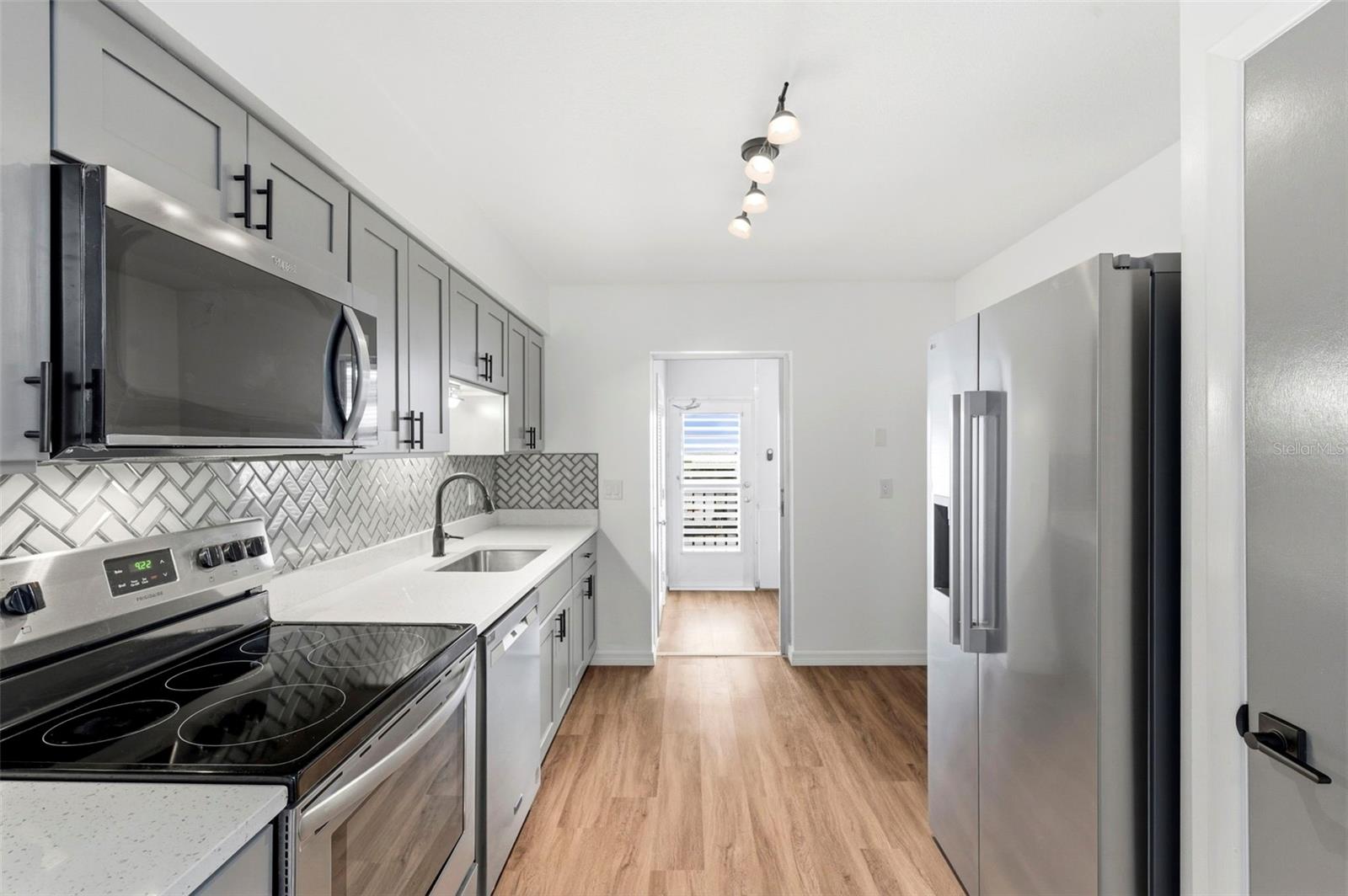 DISSTON ARMS APTS CONDO - Residential