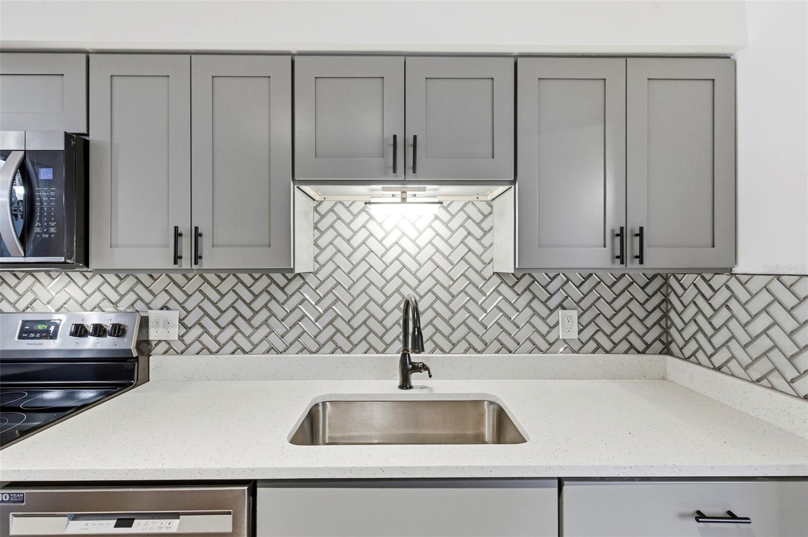 DISSTON ARMS APTS CONDO - Residential