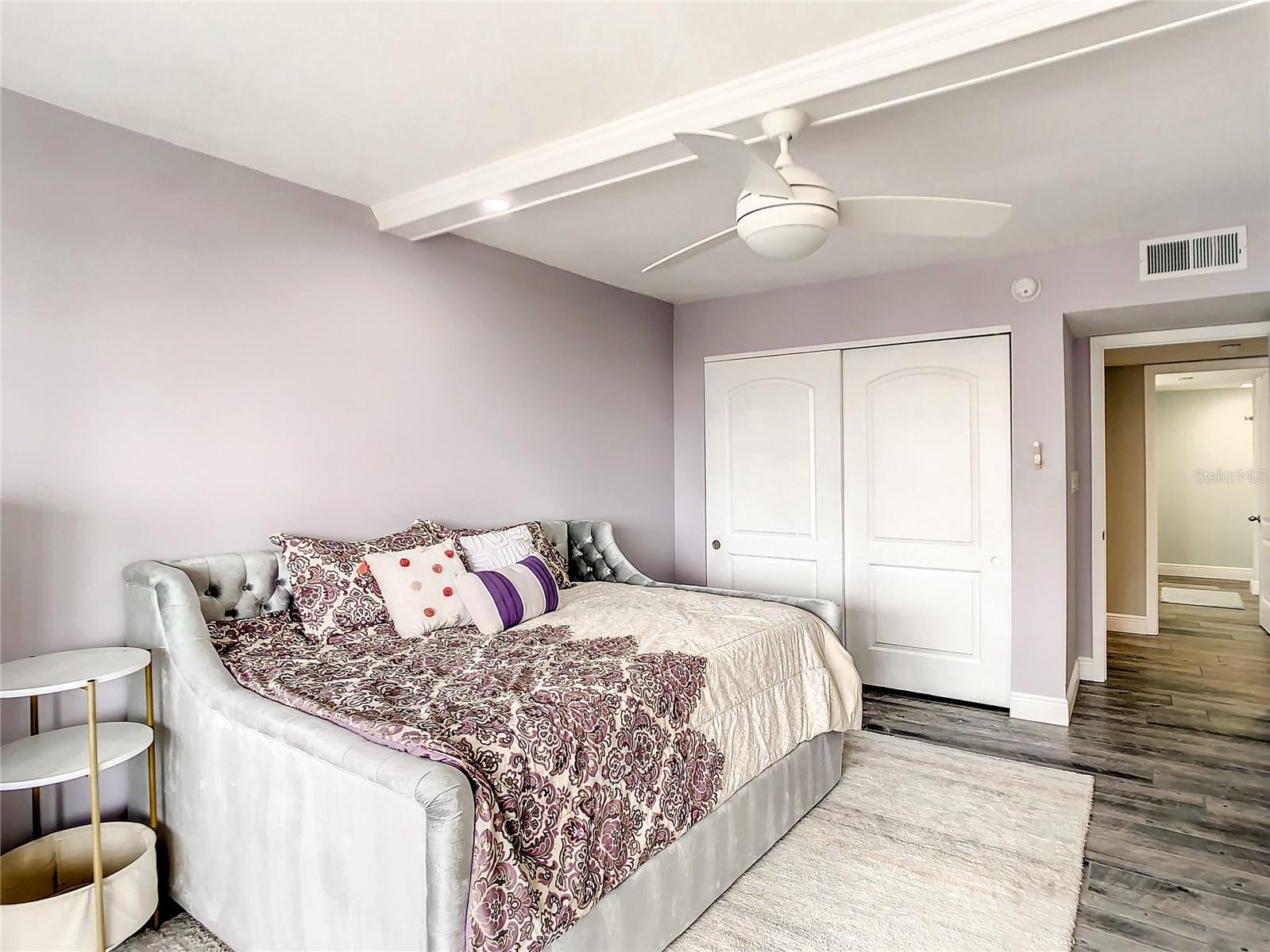 SAND KEY CONDO-SOUTH BEACH 1460 - Residential Lease